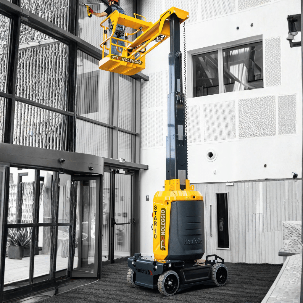 Piattaforma verticale telescopica elettrica da 10 metri per lavori in quota